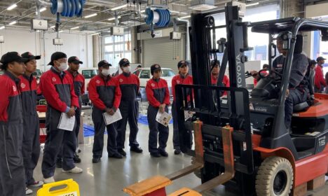 トヨタＬ＆Ｆ静岡株式会社様　フォークリフト講座